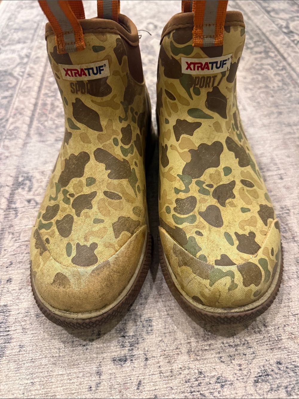 Men’s ' Camo Slip-On Waterproof Boots - yellow/green camo xtruf brand size 7.5